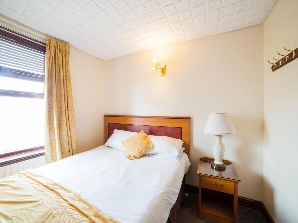The Whistle And Flute Hotel Barnetby le Wold Eksteriør billede
