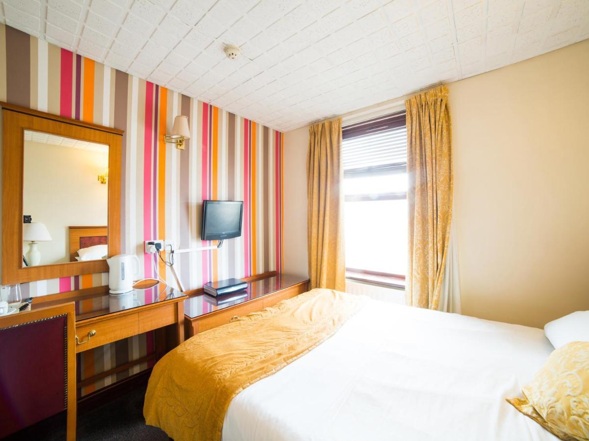 The Whistle And Flute Hotel Barnetby le Wold Eksteriør billede